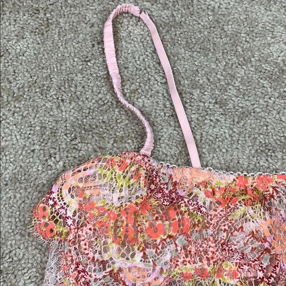 Victoria’s Secret pink dream angels lace bralette - Picture 3 of 7
